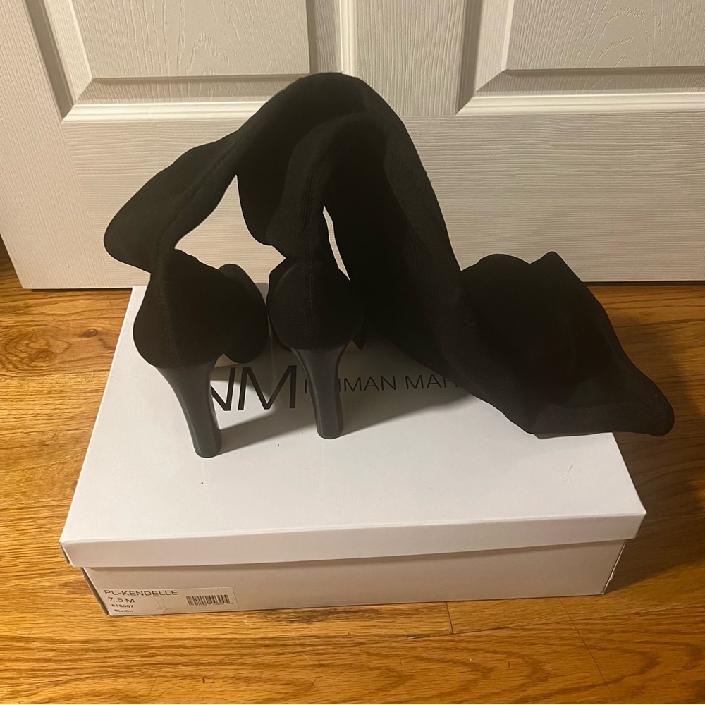 Neiman Marcus Black Over The Knee Thigh High Heeled Boots With Box Size 7.5 - Picture 2 of 7